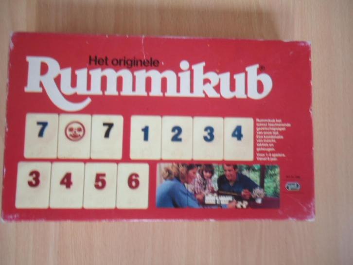 Originele Rummikub, kleine doos. compleet, Hobby en Vrije tijd, Gezelschapsspellen | Overige, Gebruikt, Een of twee spelers, Drie of vier spelers