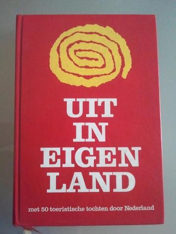 Readers Digest boek ? uit in eigen land ? beschikbaar voor biedingen