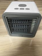Mini airco / cooler klein bureau formaat/18 bij 18 cm, Tafel- of Grondventilator, Verzenden, Minder dan 60 m³, Zo goed als nieuw