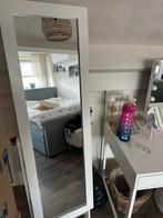 Staande spiegel met opbergkast voor sieraden, Huis en Inrichting, Woonaccessoires | Spiegels, Ophalen, Zo goed als nieuw, 150 tot 200 cm