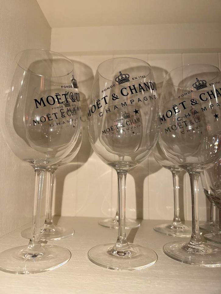 6 Originele Moët & Chandon Champagne Glazen - Nieuw, Huis en Inrichting, Keuken | Servies, Nieuw, Glas of Glazen, Glas, Ophalen of Verzenden