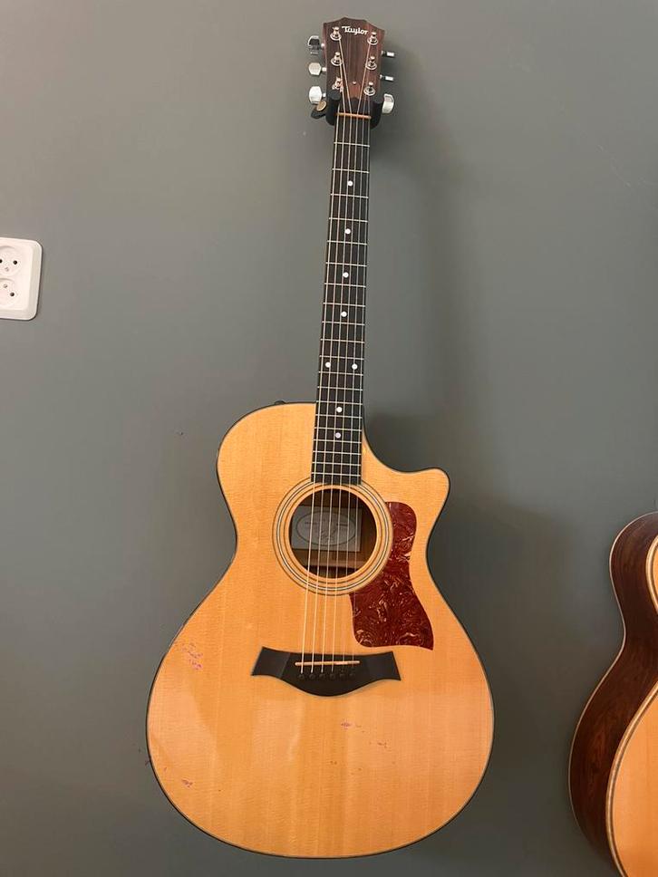 Taylor 312 CE, Muziek en Instrumenten, Snaarinstrumenten | Gitaren | Akoestisch, Zo goed als nieuw, Western- of Steelstringgitaar