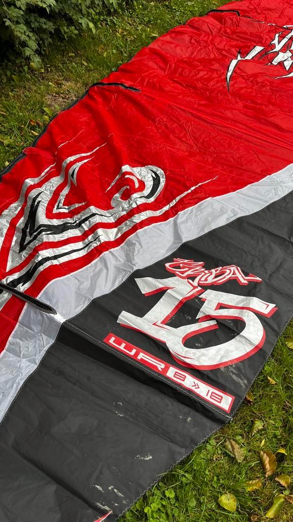 Kite F-One 15 m voor reparatie, Watersport en Boten, Kitesurfen, Gebruikt, Kite, 15 m², Geen board, Ophalen of Verzenden