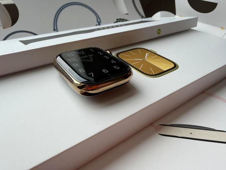 Apple Watch 9 45mm stainless steel gold, Sieraden, Tassen en Uiterlijk, Smartwatches, Gebruikt, iOS, Roze, Waterdicht, Ophalen of Verzenden