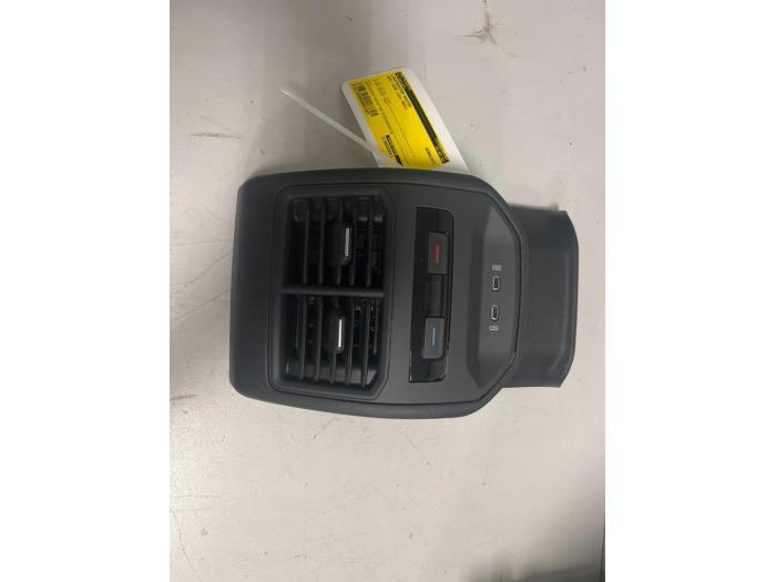 Luchtrooster achter van een Seat Leon, Auto-onderdelen, Carrosserie en Plaatwerk, Seat, Gebruikt, 3 maanden garantie, Ophalen of Verzenden