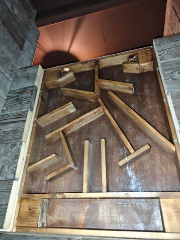 Escape Room Puzzel Doolhof beschikbaar voor biedingen