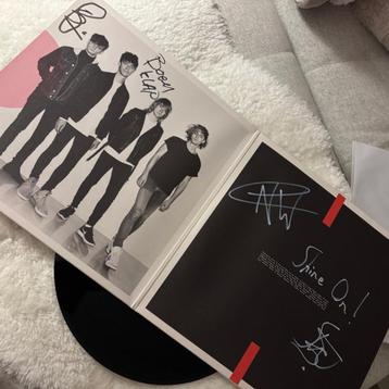 orange skyline vinyl things that I hide gesigneerd beschikbaar voor biedingen