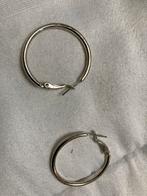 Oorringen, niet echt zilver, Sieraden, Tassen en Uiterlijk, Oorbellen, Ophalen of Verzenden, Gebruikt, Overige materialen