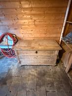 Antiek houtgrenen kast, Tuin en Terras, Bergingen en Tuinkasten, Ophalen of Verzenden, Zo goed als nieuw, Metaal, Overige typen