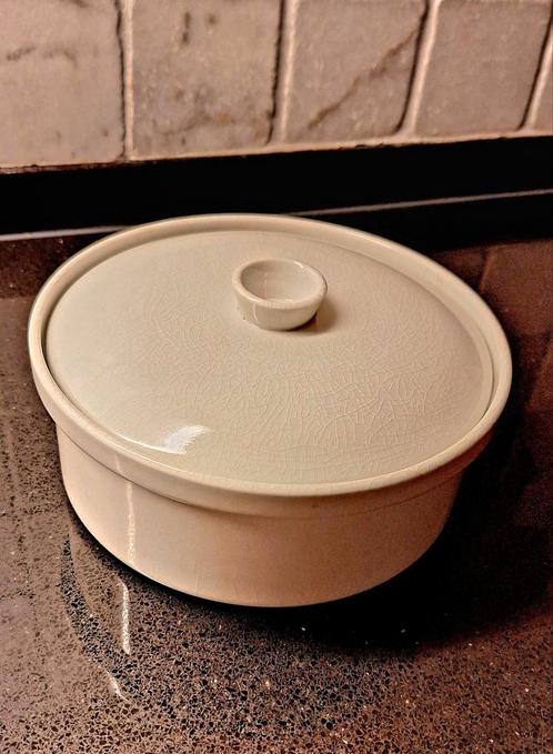 ARABIA Kilta (oven)dekschaal met 2 deksels, 20 cm, Huis en Inrichting, Keuken | Servies, Gebruikt, Schaal of Schalen, Effen, Aardewerk