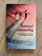 Sociaal onhandig, Ophalen of Verzenden, Zo goed als nieuw