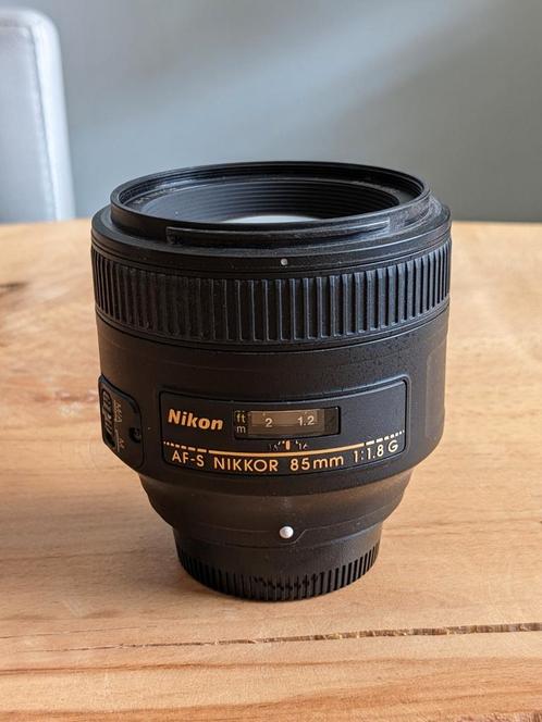 Nikon 85mm 1.8 in nieuwstaat, Audio, Tv en Foto, Fotografie | Lenzen en Objectieven, Zo goed als nieuw, Ophalen of Verzenden