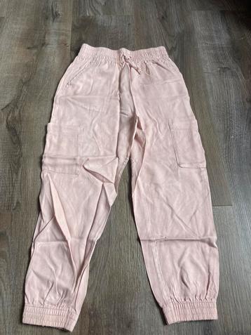 Roze jogger pull-on zgan H&M maat 128 beschikbaar voor biedingen