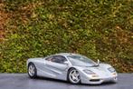 McLaren F1 1/18 UT Models Zilver BMW versie in mooie staat, Ophalen of Verzenden, Zo goed als nieuw, Auto, UT Models