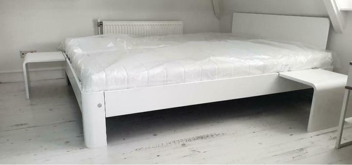 Verschillende Auping Aurondes 140 x 200, Huis en Inrichting, Slaapkamer | Bedden, Zo goed als nieuw, Twijfelaar, 140 cm, 200 cm
