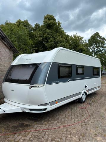 Hobby 560 UL excellent Bom Vol beschikbaar voor biedingen