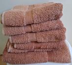 5 handdoeken 92x46 en 1 badlaken 120x65. Zien er goed uit., Ophalen of Verzenden, Gebruikt, Bruin, Handdoek