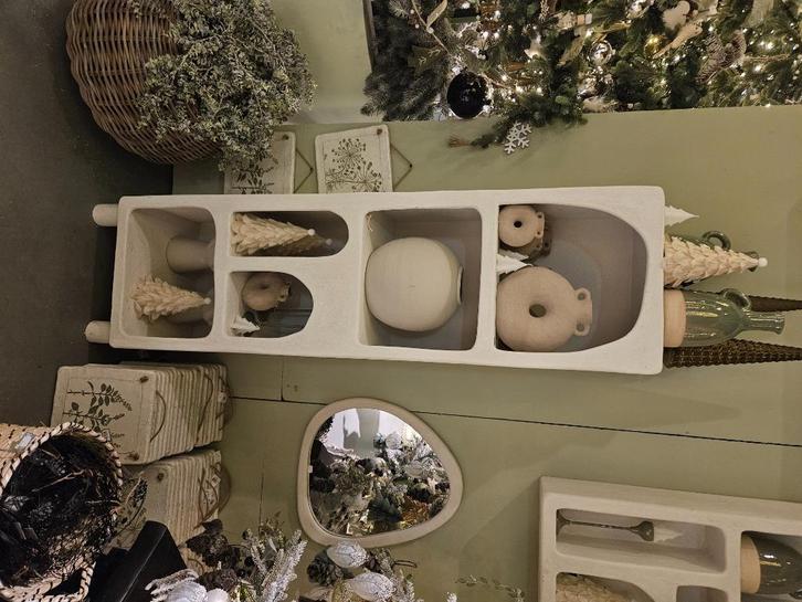 Witte sierkast met 5 open vakken, Huis en Inrichting, Kasten | Kledingkasten, Zo goed als nieuw, 150 tot 200 cm, Minder dan 50 cm