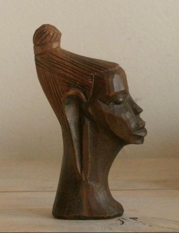 Houtsnijwerk hoofd - vrouw - hout  beschikbaar voor biedingen