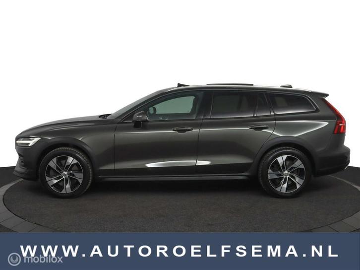 Volvo V60 Cross Country D4 AWD |ACC|PILOT|PANO|lEER| bomvol!, Auto's, Volvo, Te koop, V60, 360° camera, 4x4, ABS, Adaptive Cruise Control