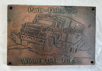 Herdenkingsplaat Paris - Dakar ‘82, DAF beschikbaar voor biedingen