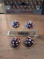 4 paddestoelen, Ophalen of Verzenden, Zo goed als nieuw, Button of Speldje