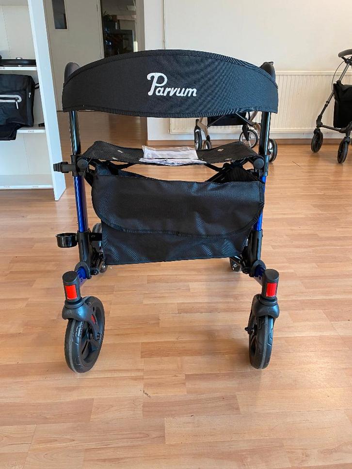 Parvum Riva Rollator met 50% Korting – Showroommodel, Diversen, Rollators, Zo goed als nieuw, Lichtgewicht, Opvouwbaar, Ophalen of Verzenden