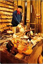 Aalsmeer - Klompenmaker bij de Aalsmeerser Veiling, Verzenden, 1960 tot 1980, Ongelopen, Noord-Holland