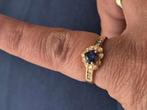 18 karaat antiek goud ring met diamanten en saffier 17.5, Verzenden, Goud, Ring