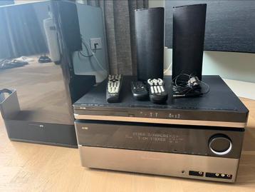 Harman Kardon AVR350, dvd speler, twee speakers en subwoofer beschikbaar voor biedingen