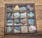 Doosje met ruwe edelstenen, Ophalen of Verzenden, Mineraal