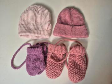 Kinder muts en handschoenen beschikbaar voor biedingen
