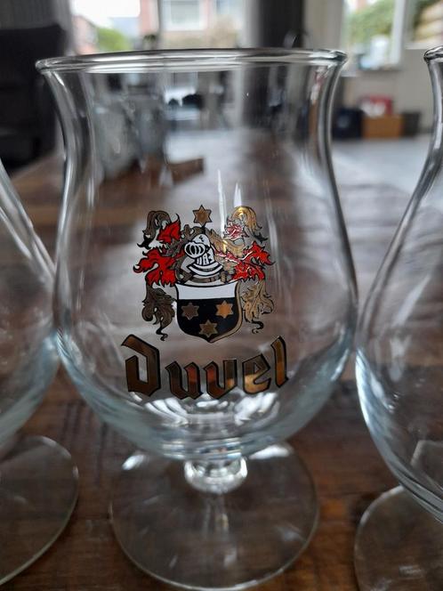 Fraai Duvel bierglas - glas met wapen - Limited edition, Verzamelen, Biermerken, Gebruikt, Glas of Glazen, Duvel, Ophalen of Verzenden