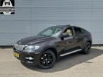 BMW X6 XDrive50i High Executive / 1e Eig / Pano / Navi / cru, 4395 cc, Zwart, Vierwielaandrijving, 408 pk