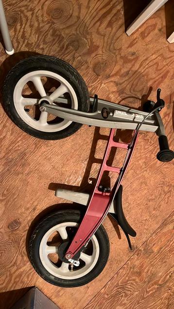 Loopfiets First Bike beschikbaar voor biedingen