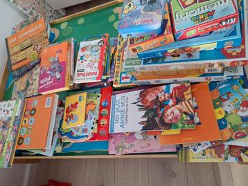 Heel veel boeken beschikbaar voor biedingen