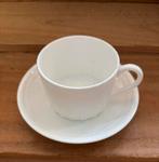 Wedgwood Colosseum, Verzamelen, Porselein, Kristal en Bestek, Ophalen of Verzenden, Zo goed als nieuw, Porselein, Kop en/of schotel