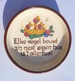 Spreukenbordje VLIEGUUT Soest "Elke vogel bouwt z'n nest, ei, Ophalen of Verzenden