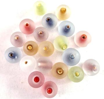 Color inside frosty glas kralen 1 cm beschikbaar voor biedingen