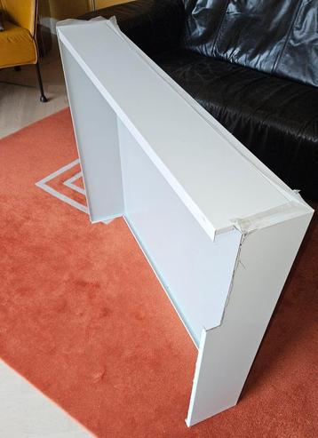 Oud ijzer / koof / omkasting wit metaal beschikbaar voor biedingen