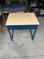Oud schoolbureautje - Vintage charme!, Huis en Inrichting, Bureaus, Ophalen, Gebruikt, Bureau