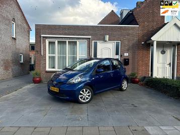 Toyota Aygo 1.0-12V + beschikbaar voor biedingen