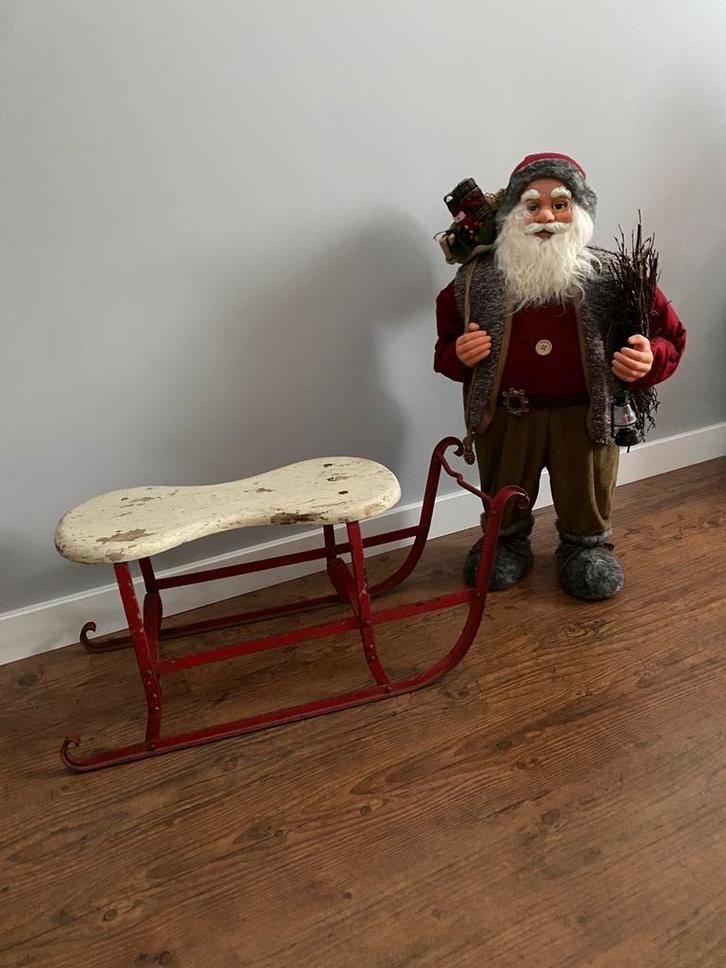 Slee antiek met kerstman, Diversen, Kerst, Zo goed als nieuw, Ophalen of Verzenden