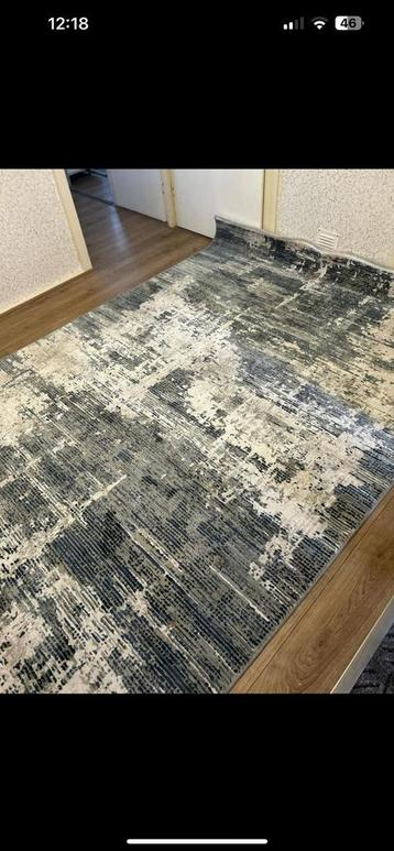 Nieuw iran tapijt van goede kwaliteit beschikbaar voor biedingen