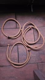 3 stukken bruin touw verschillende lengtes. Scheepstouw, Watersport en Boten, Accessoires en Onderhoud, Ophalen of Verzenden, Overige typen