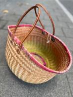 Rieten mand, Huis en Inrichting, Woonaccessoires | Schalen en Manden, Mand, Ophalen of Verzenden, Zo goed als nieuw, Riet