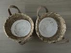 Twee kleine gevlochten mandjes met witte bodem, Ophalen of Verzenden, Rond, Mand
