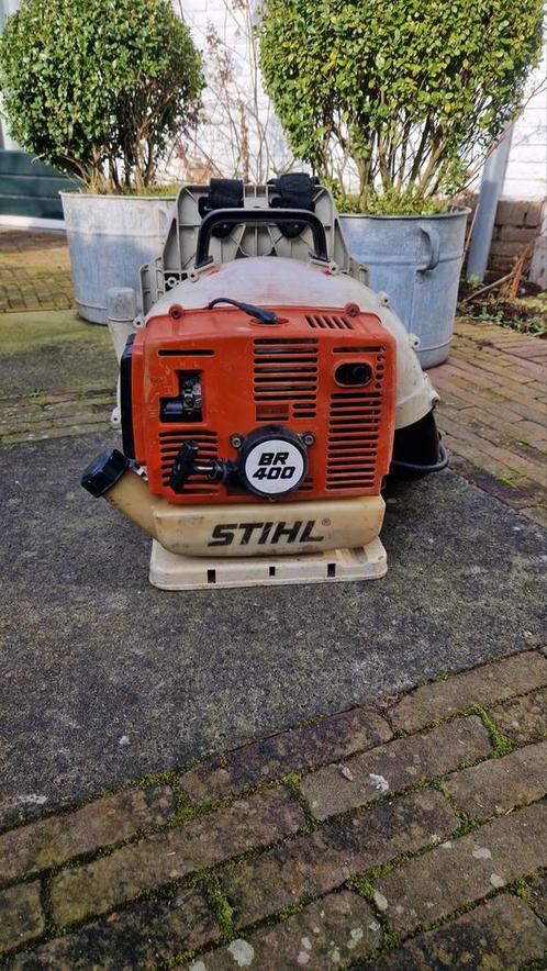 STIHL BR400 BLADBLAZER IN NETTE STAAT!, Tuin en Terras, Bladblazers, Gebruikt, Ruggedragen, Benzine, Ophalen