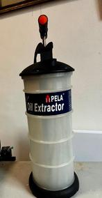 Pela oil extractor 4 liter, Ophalen, Zo goed als nieuw, Motor en Techniek