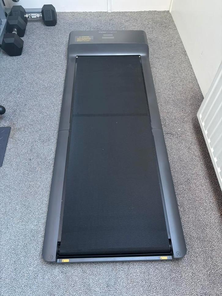 Walking pad flow fitness inklapbaar, Sport en Fitness, Fitnessapparatuur, Zo goed als nieuw, Loopband, Ophalen